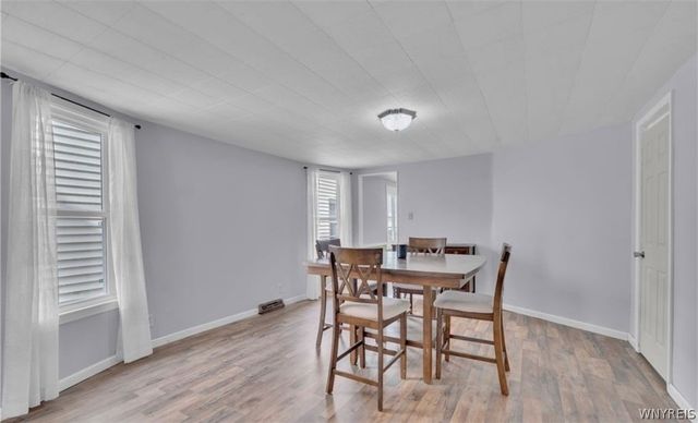 15 Seneca Pksd Lower, Buffalo, NY 14210