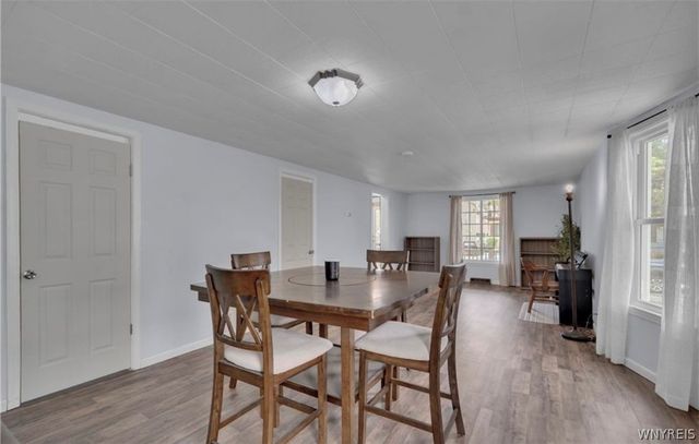 15 Seneca Pksd Lower, Buffalo, NY 14210