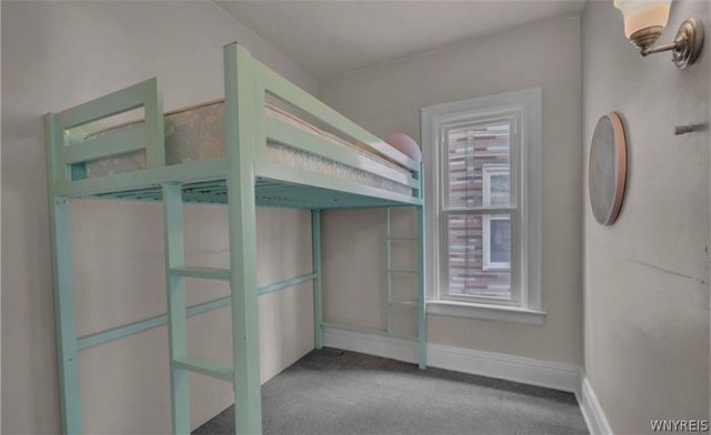 15 Seneca Pksd Lower, Buffalo, NY 14210
