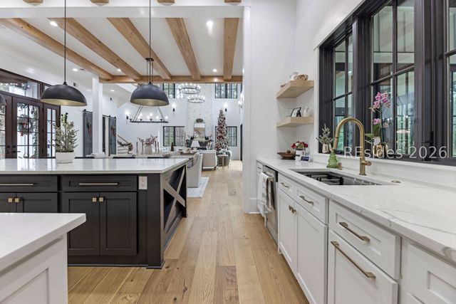 31 Foxchase Ln, Bluffton, SC 29910