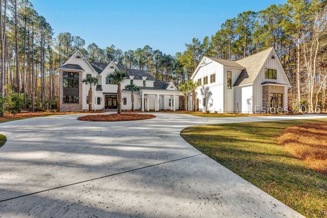 31 Foxchase Ln, Bluffton, SC 29910