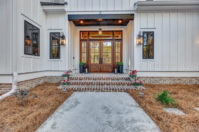31 Foxchase Ln, Bluffton, SC 29910