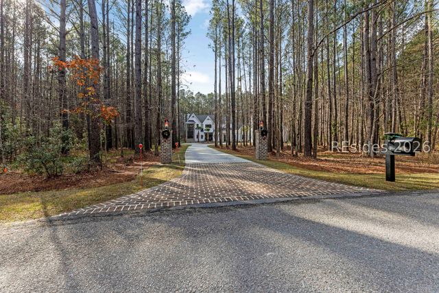 31 Foxchase Ln, Bluffton, SC 29910