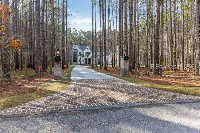 31 Foxchase Ln, Bluffton, SC 29910