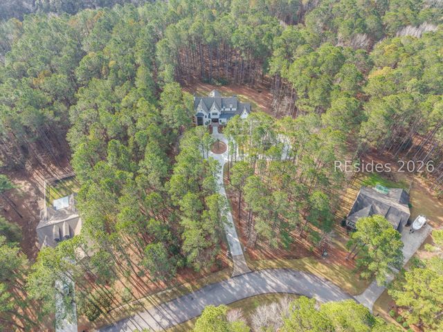 31 Foxchase Ln, Bluffton, SC 29910