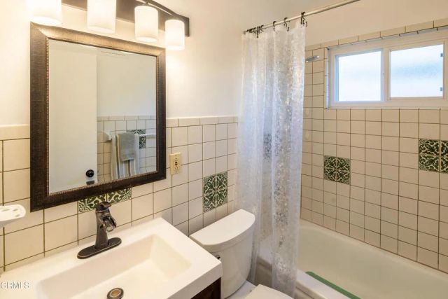 2326 Gloryette Avenue, Simi Valley, CA 93063