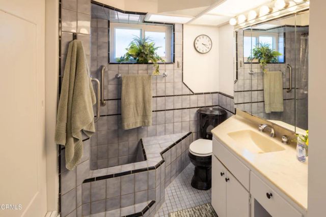 2326 Gloryette Avenue, Simi Valley, CA 93063