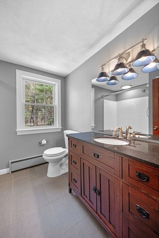 18 Cedarcrest Rd, Wilmington, MA 01887