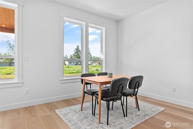 405 W 4th Street, Everson, WA 98247