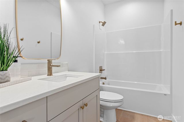 405 W 4th Street, Everson, WA 98247