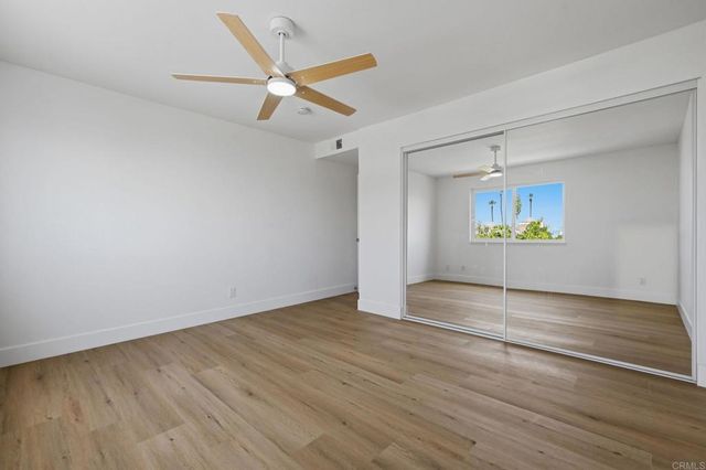 94 Kingston Ct W, Coronado, CA 92118