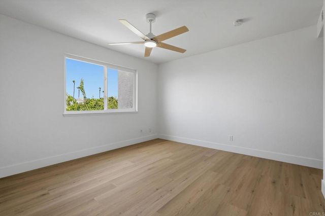 94 Kingston Ct W, Coronado, CA 92118