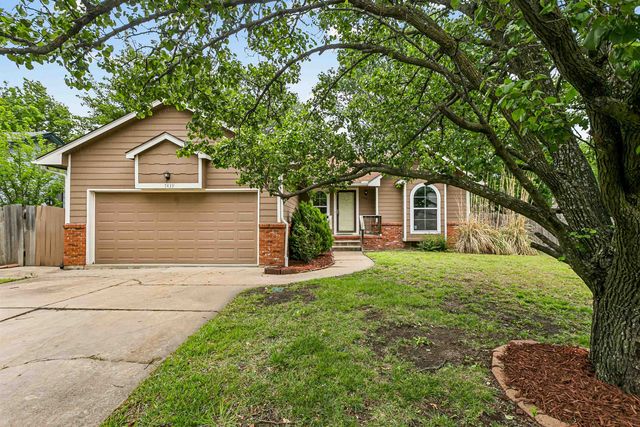 7439 E 31st, Wichita, KS 67226