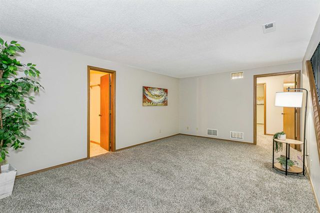 7439 E 31st, Wichita, KS 67226