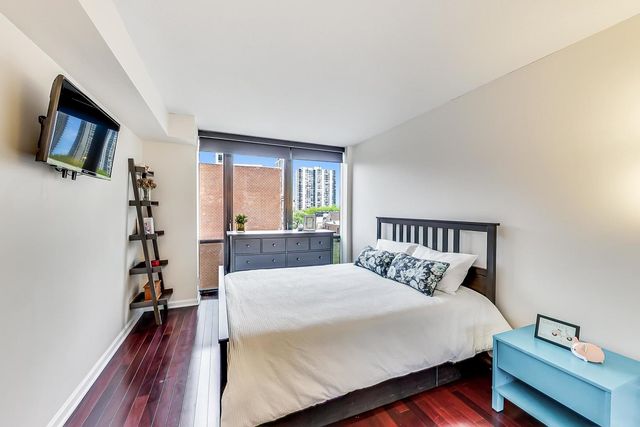 1309 N Wells Street 605, Chicago, IL 60610