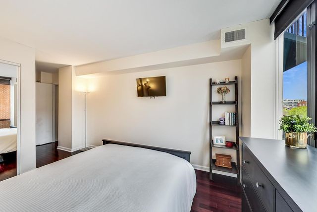 1309 N Wells Street 605, Chicago, IL 60610
