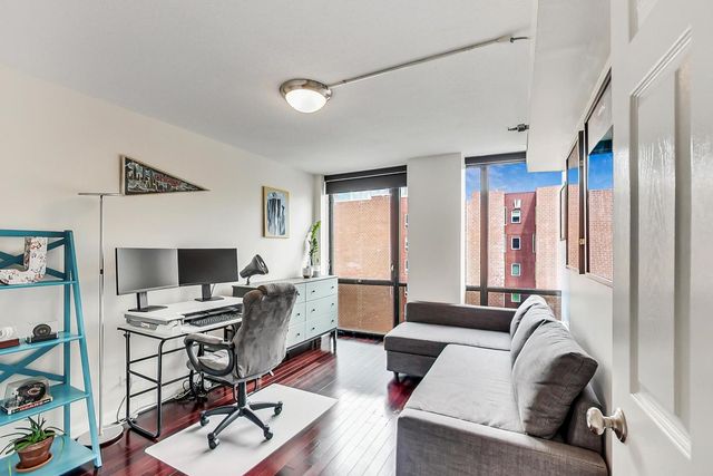 1309 N Wells Street 605, Chicago, IL 60610