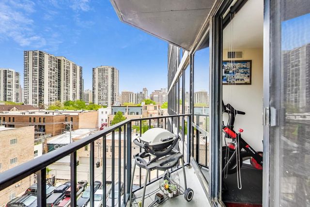 1309 N Wells Street 605, Chicago, IL 60610