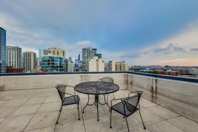 1309 N Wells Street 605, Chicago, IL 60610