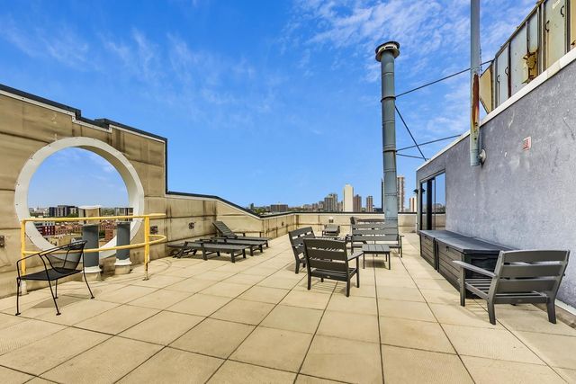 1309 N Wells Street 605, Chicago, IL 60610