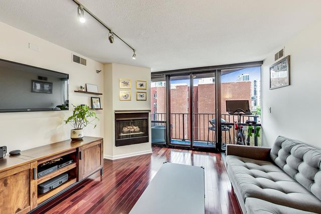 1309 N Wells Street 605, Chicago, IL 60610