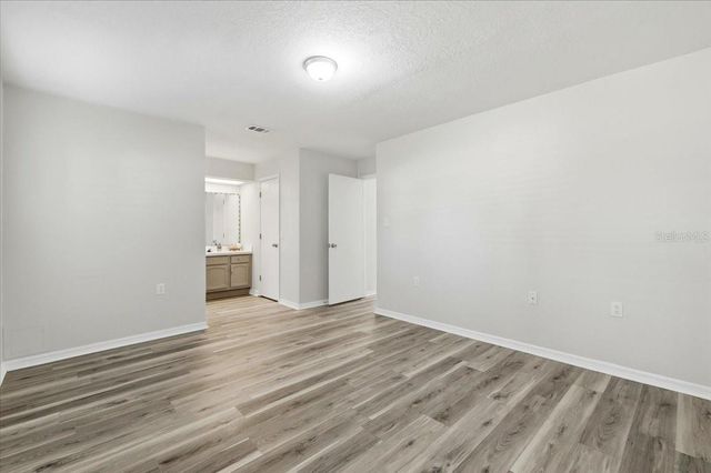 664 EAGLE RUN, Lakeland, FL 33809