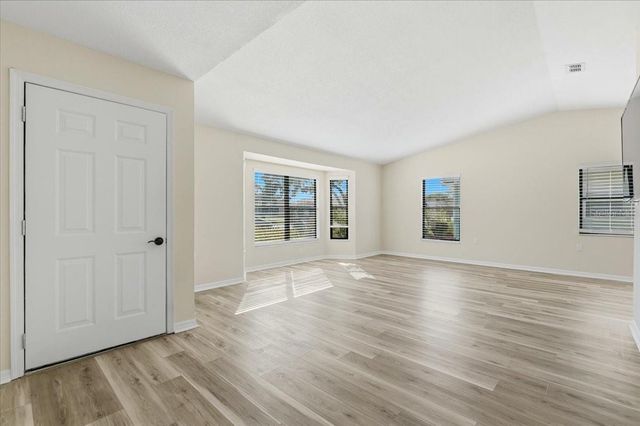 664 EAGLE RUN, Lakeland, FL 33809