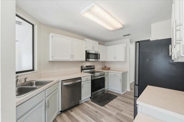 664 EAGLE RUN, Lakeland, FL 33809