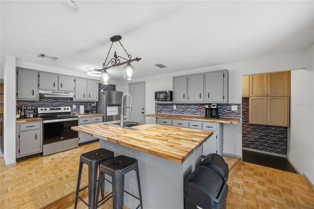 21298 MIDWAY BOULEVARD, Port Charlotte, FL 33952