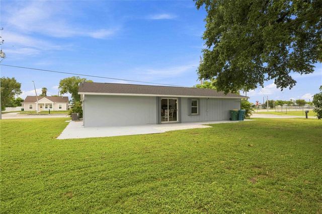 21298 MIDWAY BOULEVARD, Port Charlotte, FL 33952