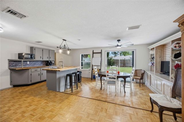 21298 MIDWAY BOULEVARD, Port Charlotte, FL 33952