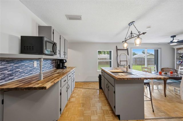 21298 MIDWAY BOULEVARD, Port Charlotte, FL 33952