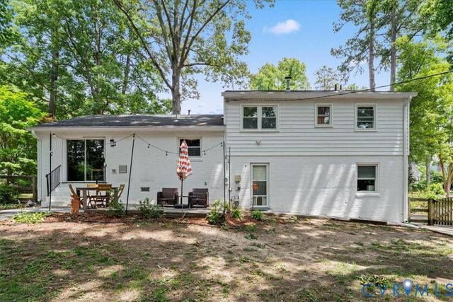 806 Lakewater Dr, Henrico, VA 23229