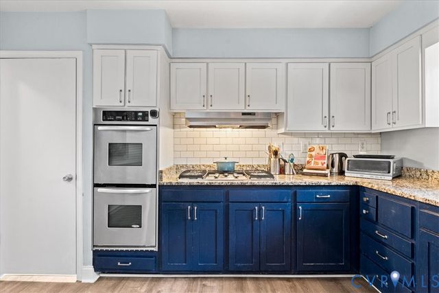 806 Lakewater Dr, Henrico, VA 23229