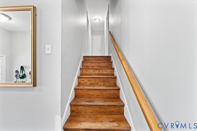 806 Lakewater Dr, Henrico, VA 23229