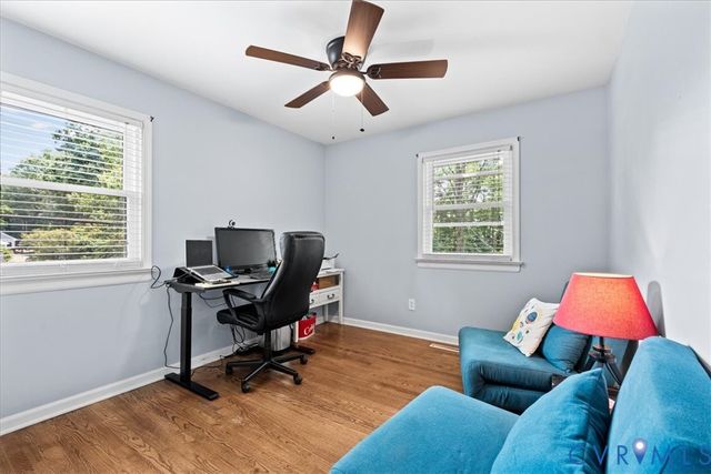 806 Lakewater Dr, Henrico, VA 23229