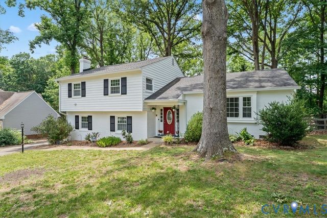 806 Lakewater Dr, Henrico, VA 23229