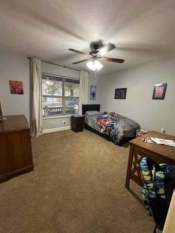 384 Tate Rd, Ridgedale, MO 65739