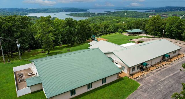 384 Tate Rd, Ridgedale, MO 65739