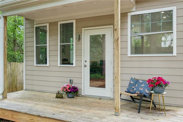 443 Lakeshore NE Drive, Atlanta, GA 30307