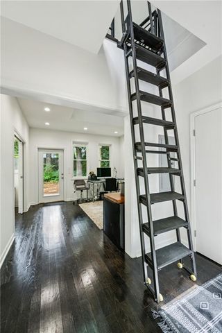 443 Lakeshore NE Drive, Atlanta, GA 30307