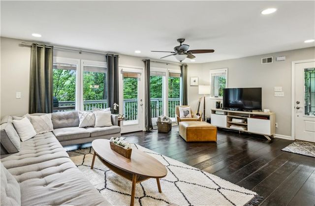 443 Lakeshore NE Drive, Atlanta, GA 30307