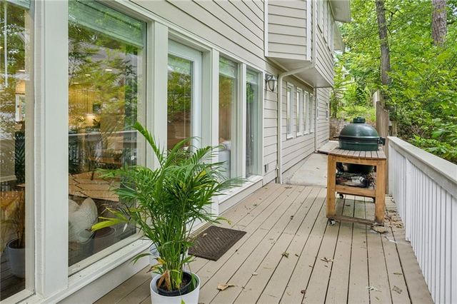 443 Lakeshore NE Drive, Atlanta, GA 30307