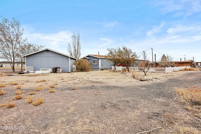 5225 Deodar Street, Silver Springs, NV 89429