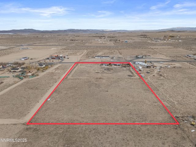 5225 Deodar Street, Silver Springs, NV 89429