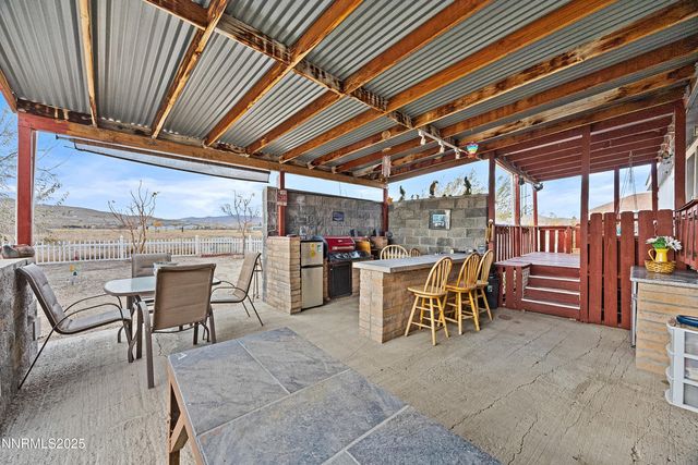 5225 Deodar Street, Silver Springs, NV 89429