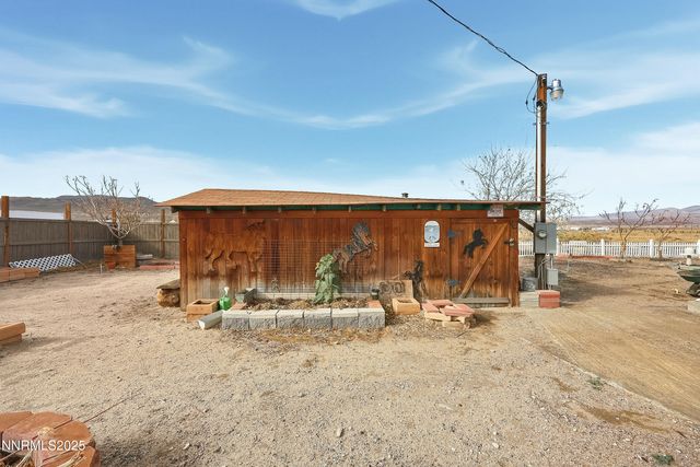 5225 Deodar Street, Silver Springs, NV 89429