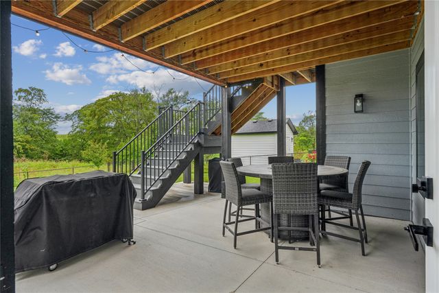 1050 Harrington Way, Waukee, IA 50263