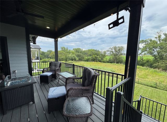 1050 Harrington Way, Waukee, IA 50263