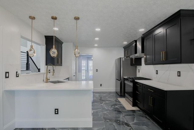 377 Dunagan Chase Drive, Lawrenceville, GA 30045